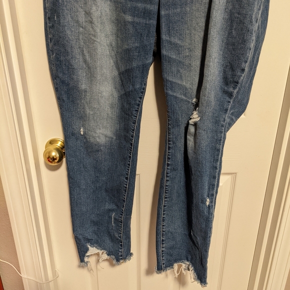TORRID Boyfriend Straight Leg Stretch Jeans, Distressed - Picture 13 of 16